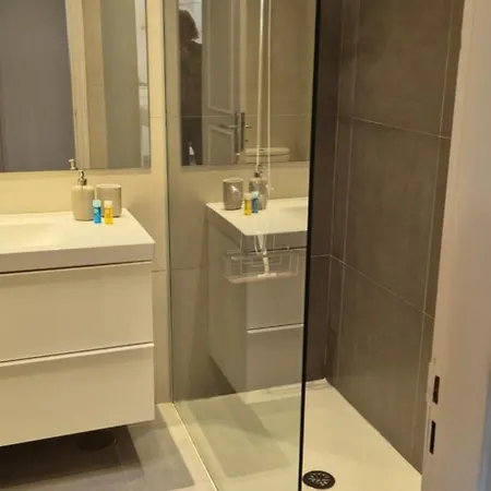 Handicap 7 4 Holiday home *
